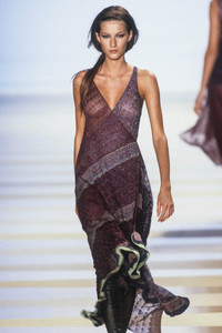 missoni-fw-1999-2.thumb.JPEG.47f7204baaecf7cafd6eeb7f368d1814.JPEG