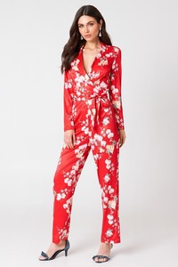 nakd_hannalicious_blazer_satin_jumpsuit_1454-000063-0088_03c.jpg