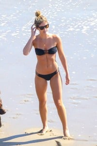 shauna-sexton-in-bikini-at-a-beach-in-malibu-10-06-2018-1.jpg