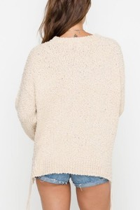 side-knit-sweater-beige-ddbd7e59_l.jpg