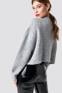 trendyol_round_neck_short_knitted_jumper_1494-000969-0008_02b.jpg