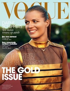 vogue-net-dafne-schippers.thumb.jpg.cc054dce731d69b244f0900619ce7eea.jpg