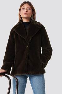 xle_jenna_fraux_fur_coat_1586-000017-0017_01a.jpg