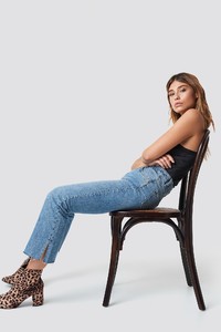 xle_joey_straight_jeans_1586-000041-0047_01c.jpg