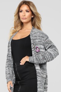 09-27-18_Studio_2_10-40-27_3650W_Grey0757_3_QTR_CROP_NT_NT.jpg