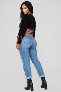 10-26-18_Studio_1_10-56-26_UNW2562BLEACHING_Blackcombo_22075_JD.jpg