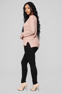 10-26-18_Studio_1_13-30-56_51597_Pink_22363_JD.jpg