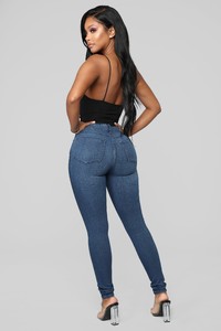 10-29-18_Studio_2_13-01-01_FN102FN_DarkDenim0431_JD.jpg
