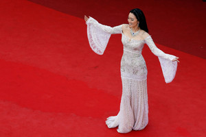 Gong+Li+Cafe+Society+Opening+Gala+Red+Carpet+dpKvxFOpGUHx.jpg