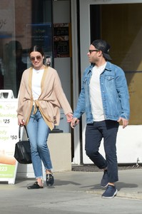        lea181118BZNimage119.jpg