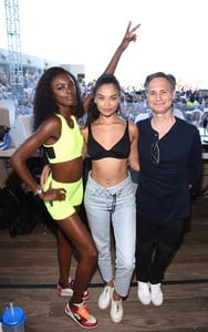 Leomie+Anderson+HQ2+Beachclub+Opening+Kaskade+GdwZYS8y5Utx.jpg