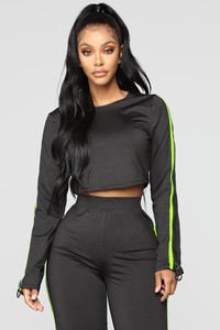 11-05-18_Studio_1_10-45-01_GAP1003_Blackcombo_CC__2_JF.jpg