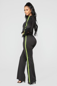 11-05-18_Studio_1_10-45-01_GAP1003_Blackcombo_CC__6_JF.jpg