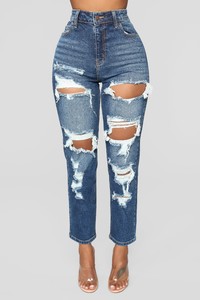 11-1-18_Studio_2_11-31-00_WV75980SDKD_DarkDenim0495_DM.jpg