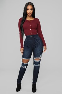 11-15-18_Studio_2_14-20-59_RT34167L_Burgundy0433_AB.jpg