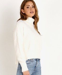 bella-dahl-turtleneck-sweater-white 3.jpg