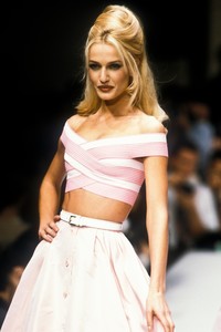 1144790509_HerveLeger1996WomenRTW166.thumb.jpg.a2c868aadebb3ed294411bb841a624c3.jpg