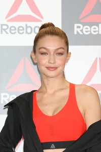          gig141118BZNimage106.jpg