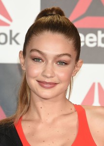          gig141118BZNimage103.jpg