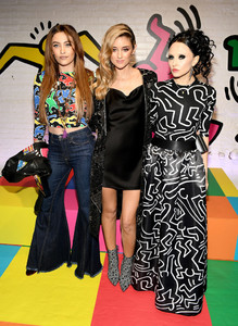 Paris+Jackson+Stacey+Bendet+Paris+Jackson+H0zKzJcAX8Ox.jpg