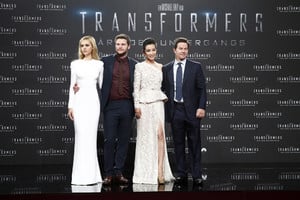 Li+Bingbing+Transformers+Age+Extinction+Berlin+sNhKt6wDmqsx.jpg