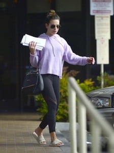          lea141118BZNimage106.jpg