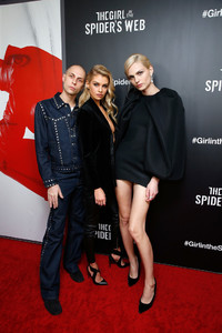 Andrea+Pejic+Girl+Spider+Web+New+York+Screening+Qa_-P-nrLhqx.jpg