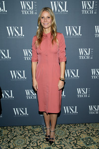 Gwyneth+Paltrow+WSJ+Tech+Live+r0rOxeW3qR3x.jpg