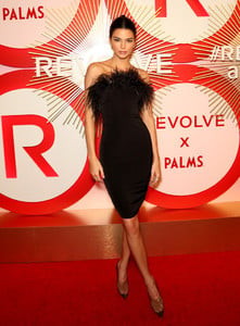 Kendall+Jenner+Revolve+Second+Annual+REVOLVEawards+ElD1h80-sDmx.jpg