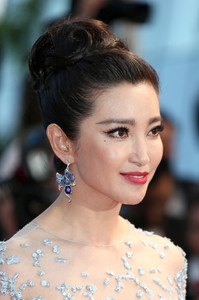 Li+Bingbing+Sea+Trees+Premiere+68th+Annual+J27RoZHwPb5x.jpg