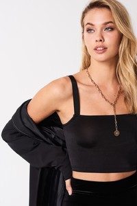 82891900002~titti-cropped-top-black.jpg