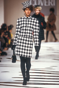 1516142845_EnricoCoveri1988WomenRTW21.thumb.jpg.a9de661be77cac93732655d0b1236238.jpg
