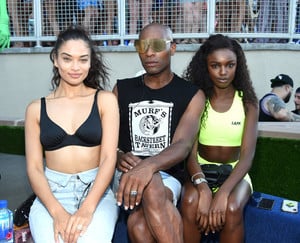 Leomie+Anderson+HQ2+Beachclub+Opening+Kaskade+EQss3lyMQT_x.jpg