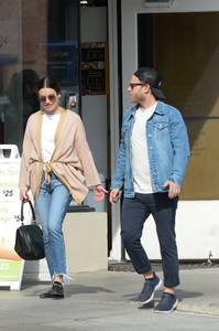        lea181118BZNimage122.jpg