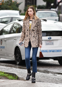 Whitney+Port+CJQDKFHgyAvx.jpg