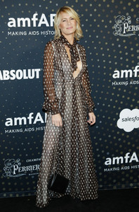 Robin+Wright+amfAR+Hosts+Inaugural+Celebrity+AGa_u9TbSNux.jpg