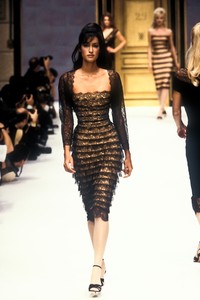 174021150_HerveLeger1996WomenRTW12.thumb.jpg.b4bc6a792d148bbb679d5b0b1f0de7d7.jpg