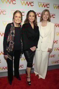Diane+Lane+2018+Women+Media+Awards+Arrivals+6SQgSuGvZhPx.jpg