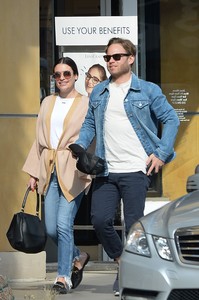        lea181118BZNimage104.jpg