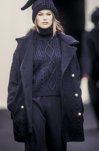 1956065255_AlbertaFerretti1993WomenRTW63.thumb.jpg.66d433eca076f99826cd7d294879b691.jpg