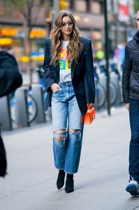 gig041118BZNimage11.jpg