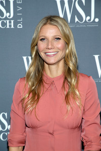 Gwyneth+Paltrow+WSJ+Tech+Live+VBdQn_f9IPlx.jpg