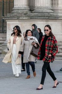       pri181118BZNimage121.jpg