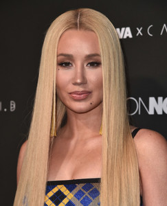 Iggy+Azalea+Fashion+Nova+x+Cardi+B+Collaboration+nMFSIs9oTqox.jpg