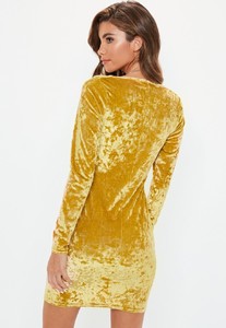 gold-crushed-velvet-bodycon-dress (2).jpg