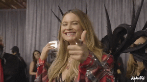 VS Fashion Show 2018 - Road to the Runway_ IT_S SH(720P_HD)_01.gif