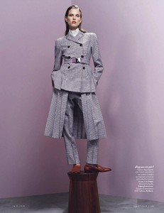 2018-11-14 Vanity Fair Italia-page-004.jpg