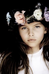 402full-thylane-blondeau-2.thumb.jpg.be63c809f0457eecdae2a95ade5a8c23.jpg