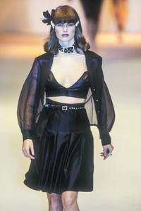 498881420_Blumarine1995WomenRTW72.thumb.jpg.4b546065c59f0882e086cbff62e2e674.jpg