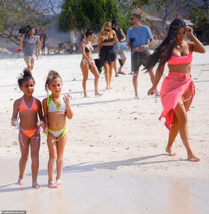5585310-6334943-Family_time_North_and_Penelope_were_also_on_the_trip_with_Kim_s_-a-14_1540996760336.jpg